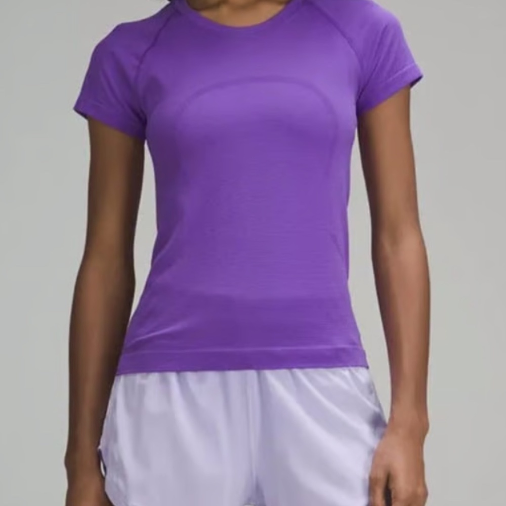 Lululemon Atomic Purple Swiftly Tech Short-Sleeve Waist Length Size 0